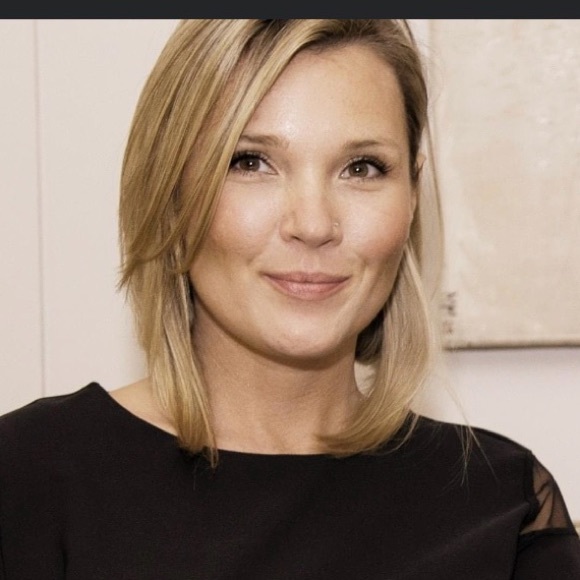 Meet your Posher, Bronwyn - Picture 1 of 1